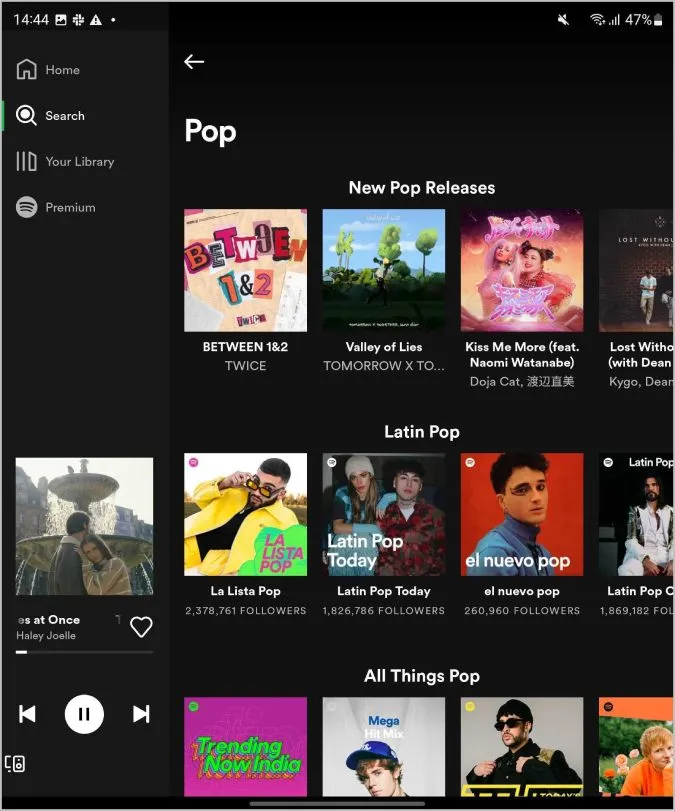 Приложение Spotify на Galaxy Fold