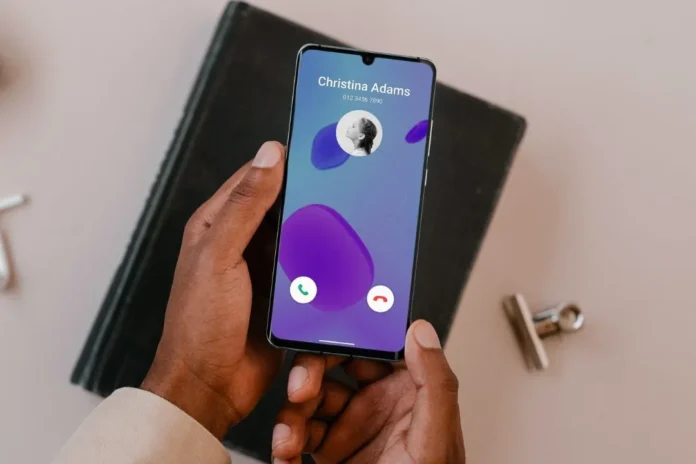Cómo cambiar el fondo de llamada en los teléfonos Samsung Galaxy