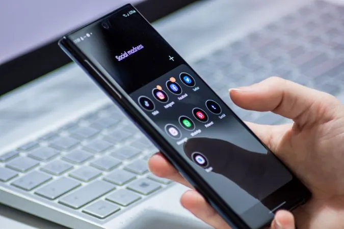 Las mejores formas de solucionar problemas de parpadeo de pantalla en teléfonos Samsung Galaxy