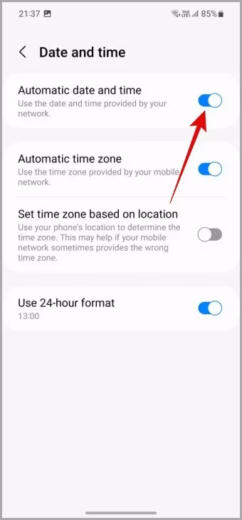 Automatyczna data i godzina na telefonie Samsung Galaxy