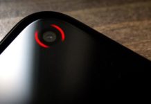 Pixel 5의 카메라 컷 아웃을 알림 LED로 전환